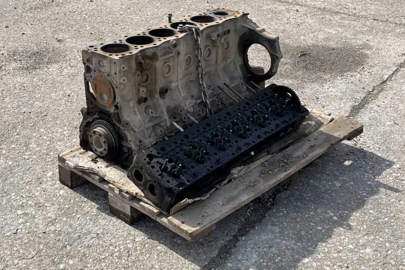 OmecoHub - Immagine ISUZU AA-6WG1TQA